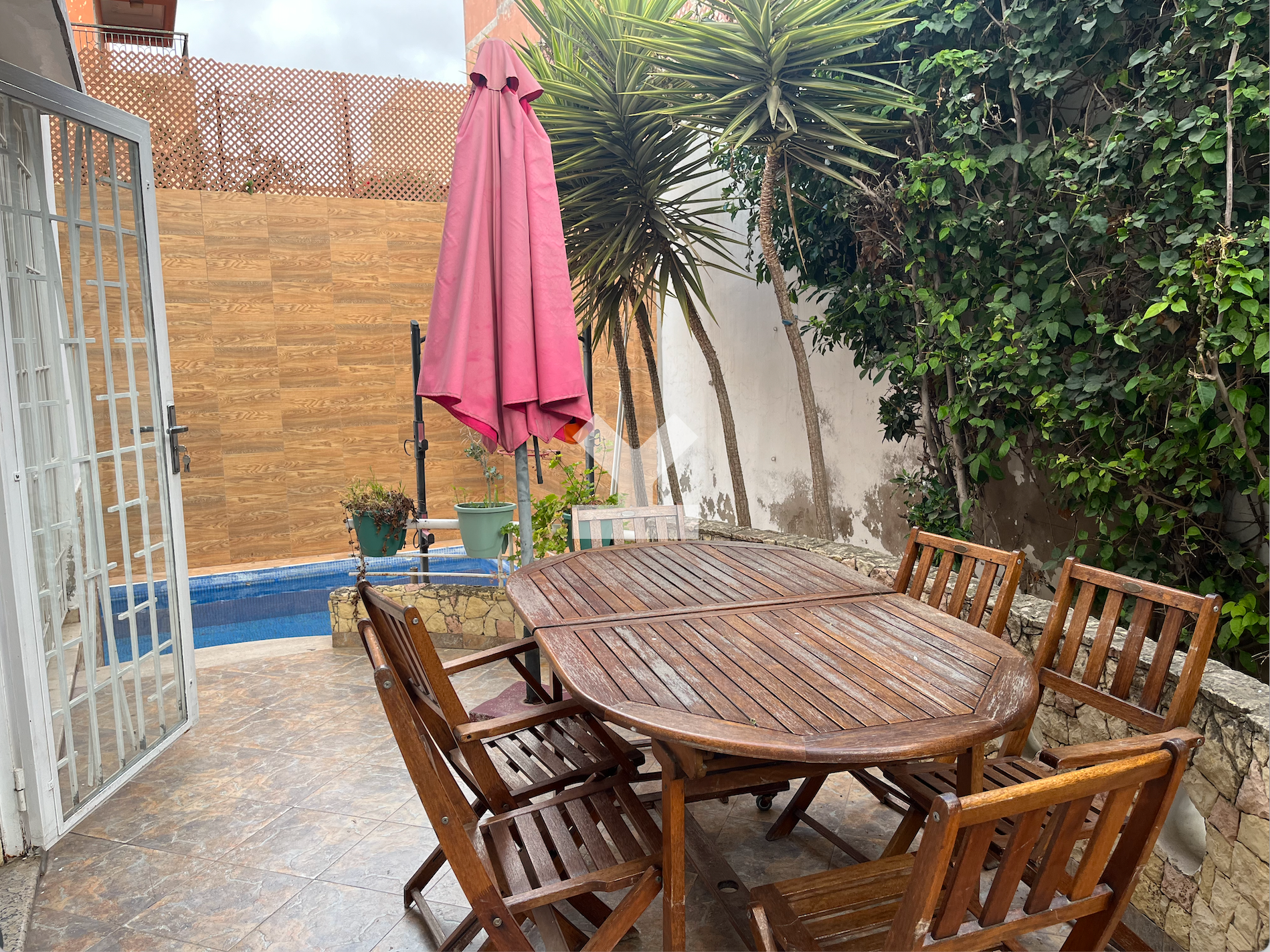 /ci057575/image_758012500.png