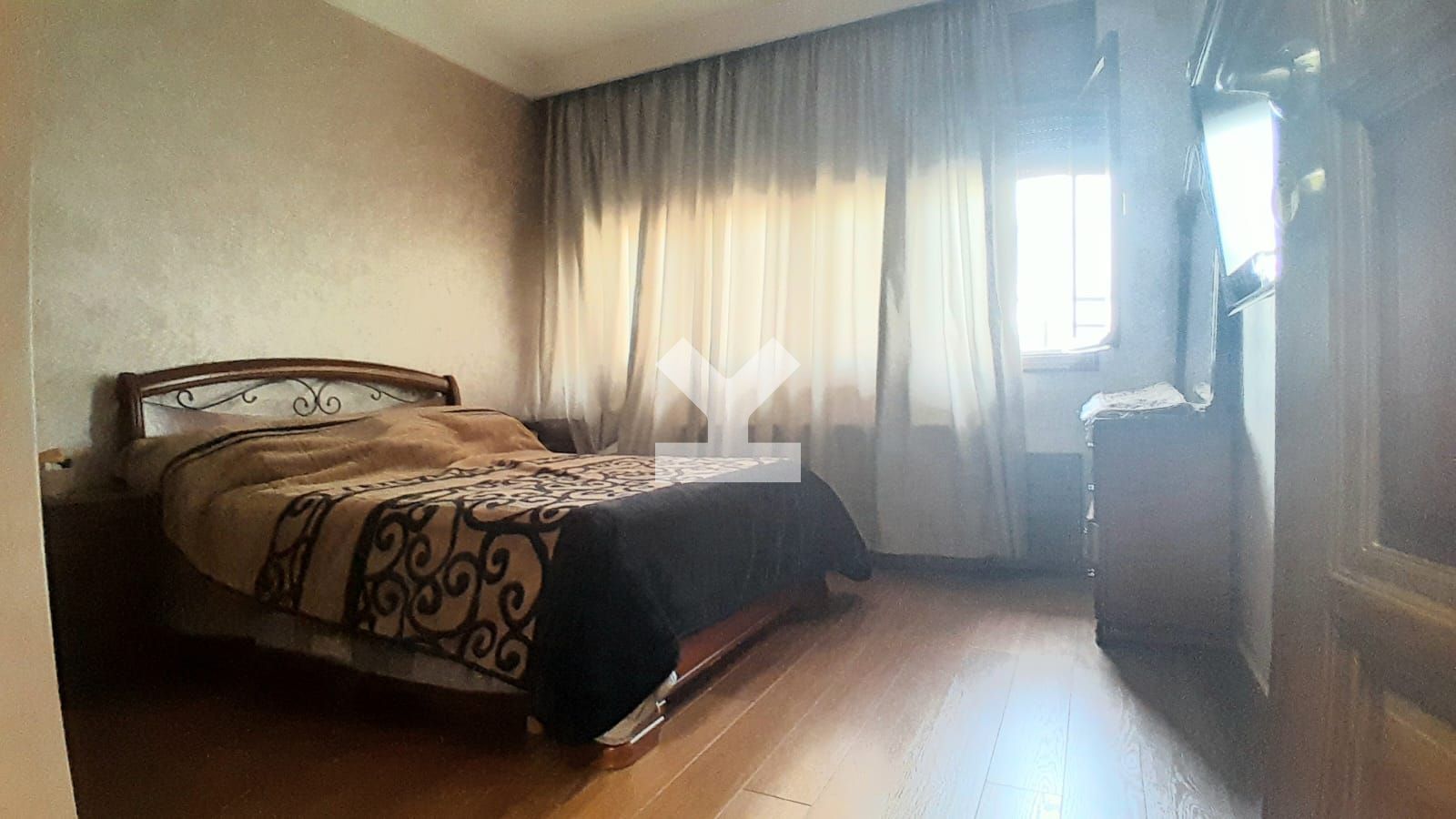/ci091137/image_658779128.jpg