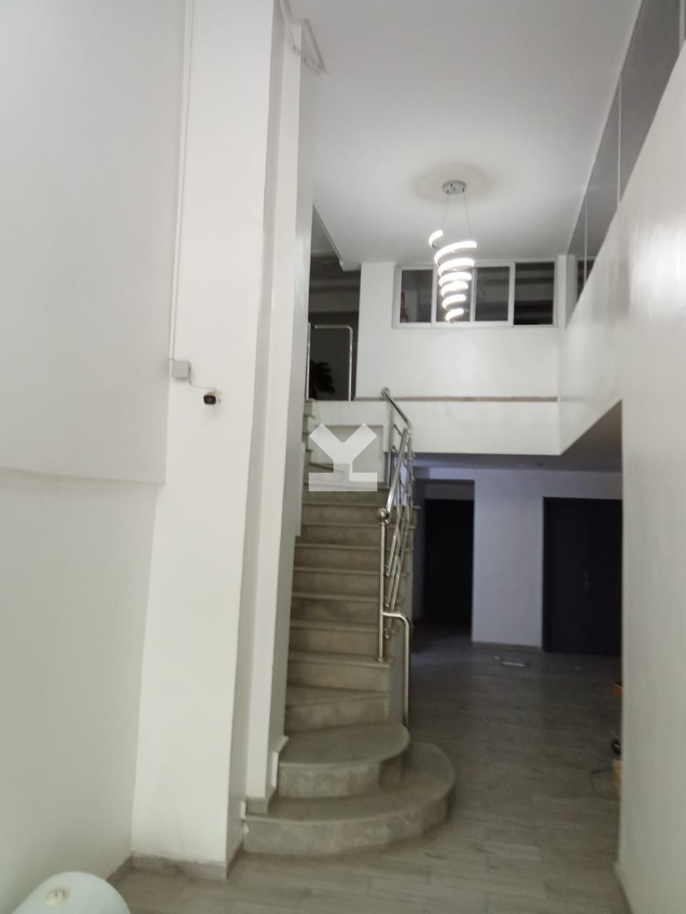 /ci117357/image_601519528.jpg