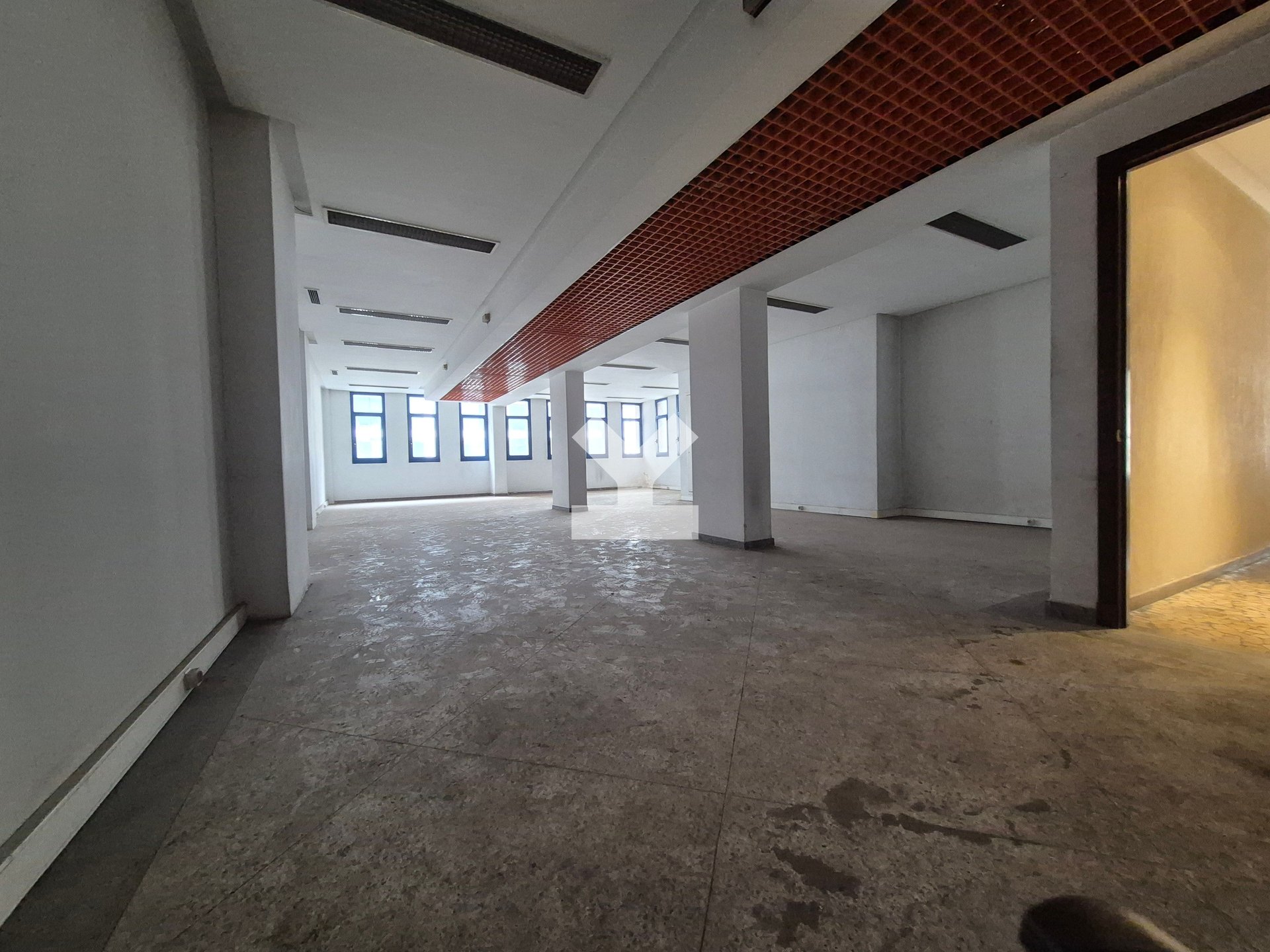 /ci127050/image_662198492.jpg