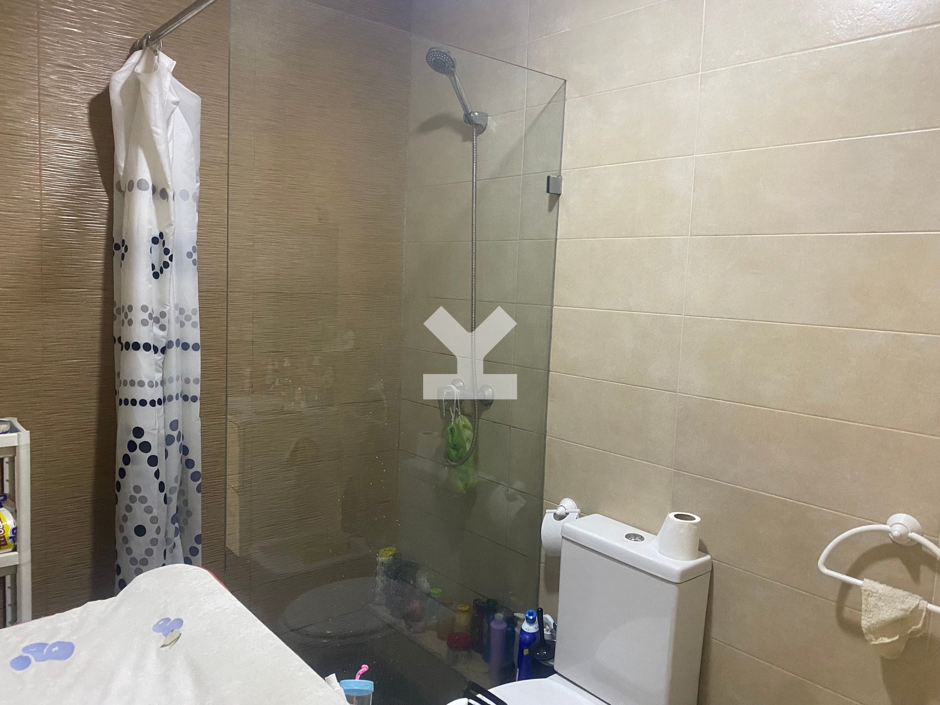 /ci137637/image_299192758.jpeg