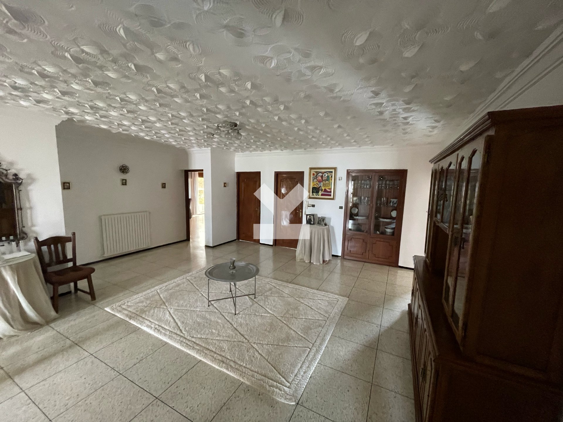 /ri064037/image_270540103.png