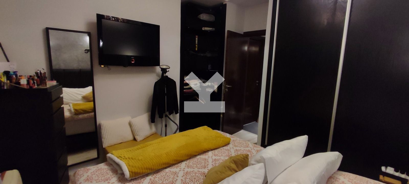 /si008846/image_76420944.jpg