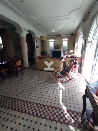 user-AI070583-image