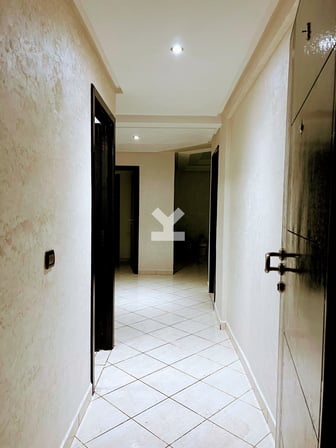user-AA094875-image