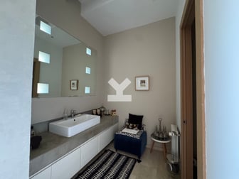 user-BI125980-image