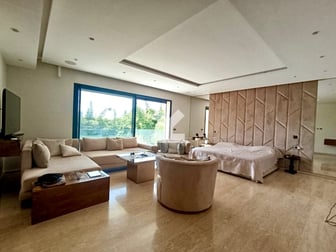 user-BI142589-image