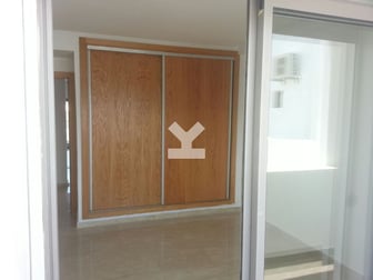 user-CA002544-image