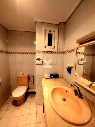 user-CA003627-image