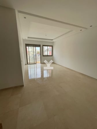 user-CA006075-image