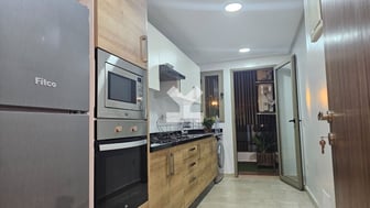 user-CA007872-image