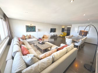 user-CA013491-image