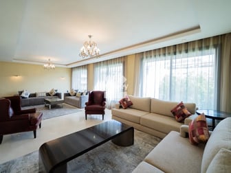 user-CA014826-image