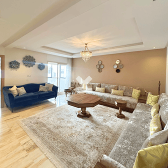 user-CA015269-image
