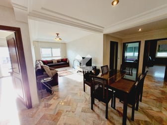 user-CA016894-image
