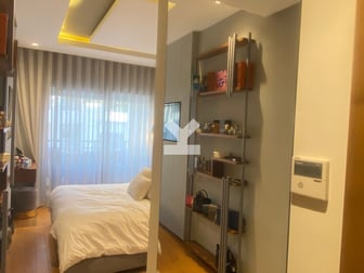user-CA017576-image