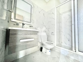 user-CA021204-image
