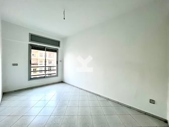 user-CA021204-image