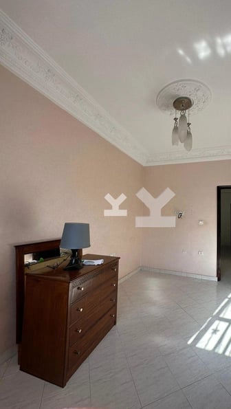 user-CA029816-image