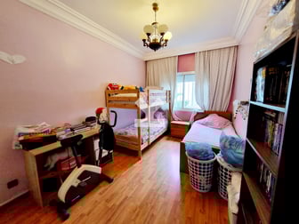 user-CA034515-image