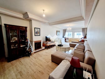user-CA034515-image