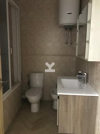 user-CA035663-image