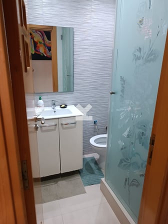 user-DA040665-image
