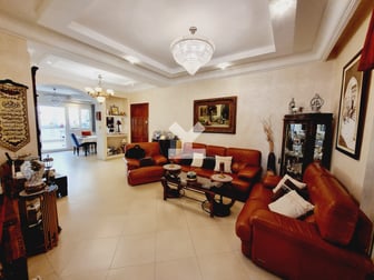 user-CA043346-image