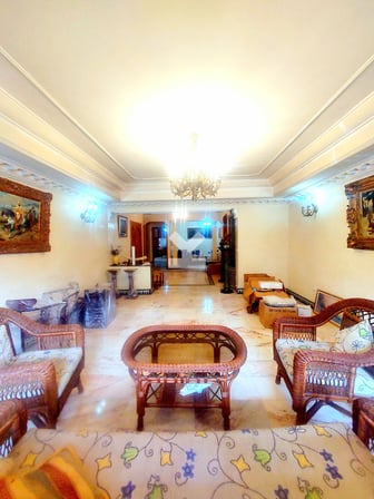 user-CA044848-image