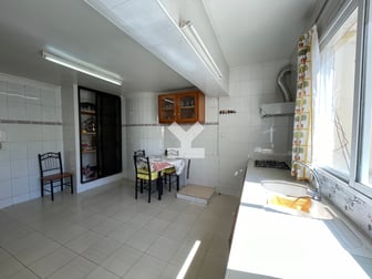 user-CA045852-image