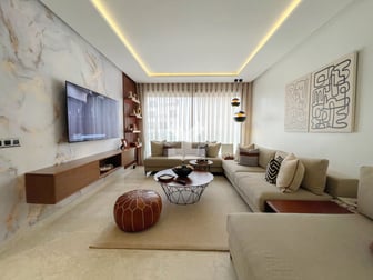 user-CA048498-image