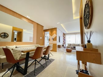user-CA048498-image