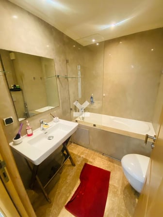 user-CA050781-image