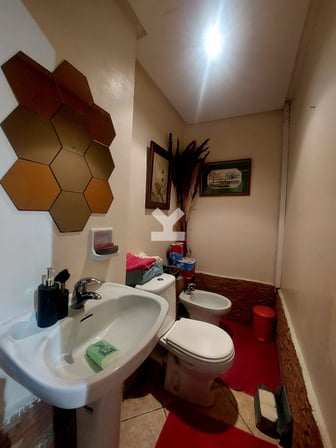 user-CA050805-image