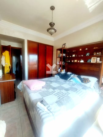 user-CA053596-image