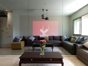 user-CA054727-image