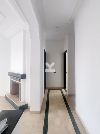 user-CA056028-image