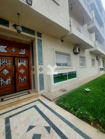 user-CA056028-image