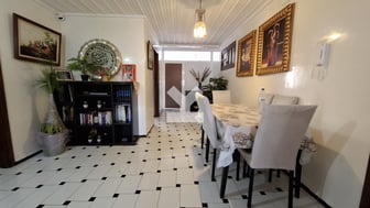 user-CA056298-image