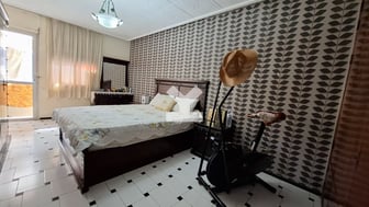 user-CA056298-image