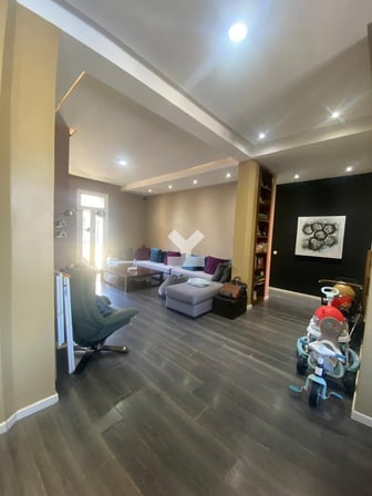 user-CA059242-image