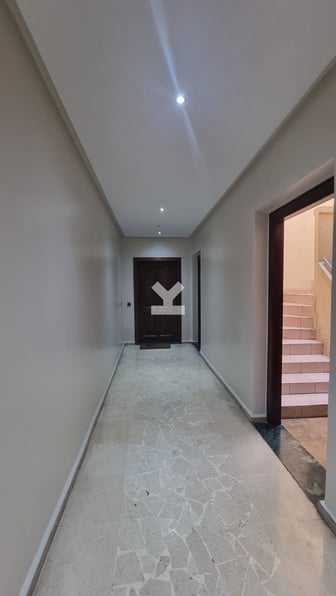 user-CA060564-image