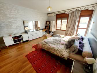 user-CA063165-image