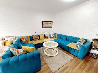 user-CA063165-image