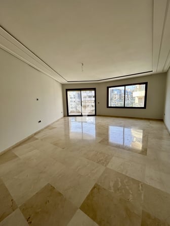 user-CA063242-image