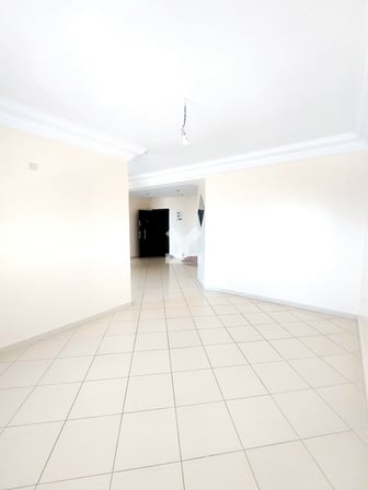 user-CA065020-image