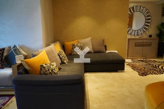 user-CA068081-image