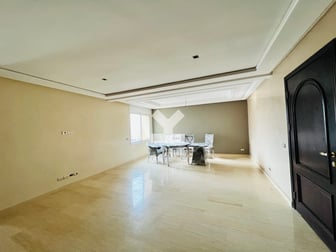 user-CA069352-image