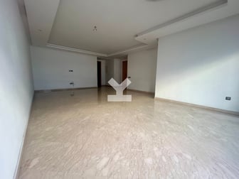 user-CA070034-image