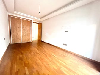 user-CA070034-image